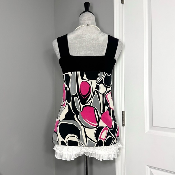 Abstract O-Ring Tank - Picture 8 of 13